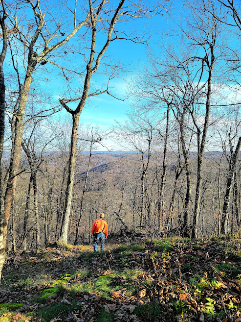 May HLT Hike at Round Top Hill